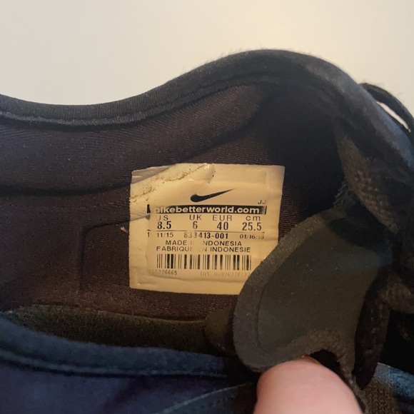 Nike Free TR 6 Runners - Picture 6 of 6